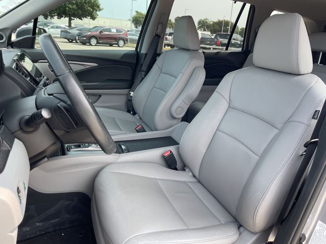 2021 Honda Pilot SE - Photo 24