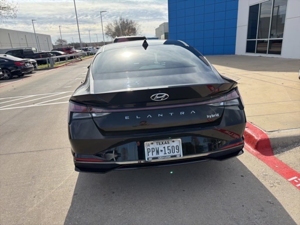 Used 2021 Hyundai Elantra HEV Limited Sedan