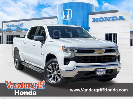 2022 Chevrolet Silverado 1500 LT Truck Crew Cab