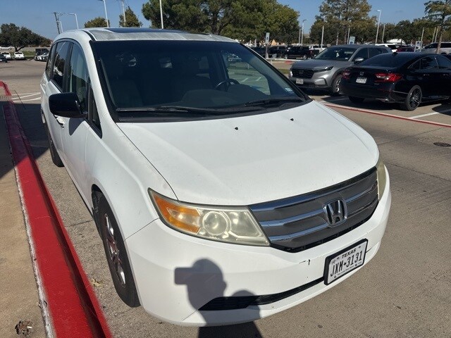 2011 Honda Odyssey EX-L photo 3