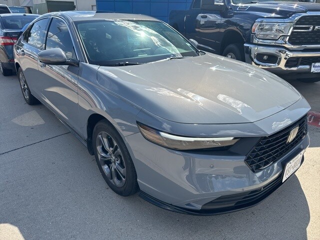 2024 Honda Accord Hybrid EX-L photo 2