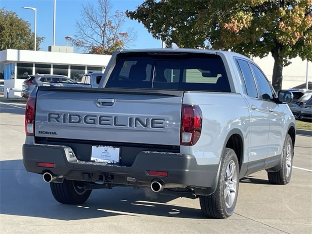 Certified 2025 Honda Ridgeline RTL Truck Crew Cab