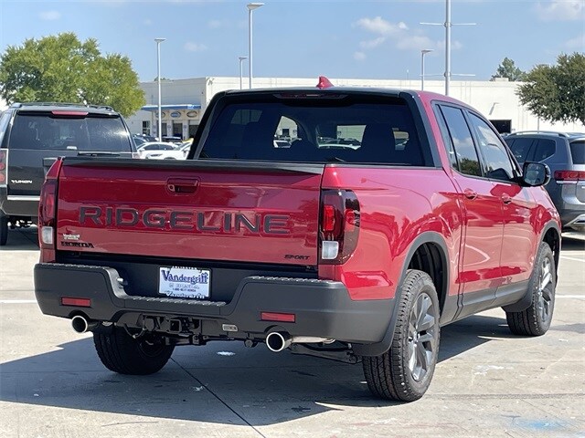 2025 Honda Ridgeline Sport photo 3