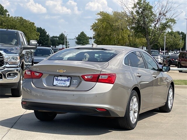 2023 Chevrolet Malibu 1LT photo 4