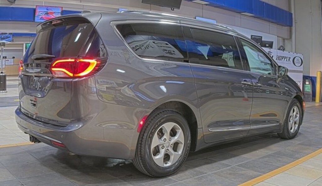 Used 2017 Chrysler Pacifica Touring L Plus Van