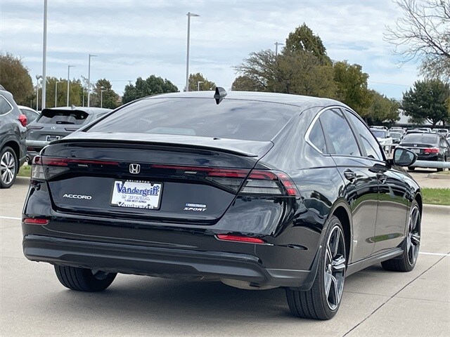 2024 Honda Accord Hybrid Sport photo 2