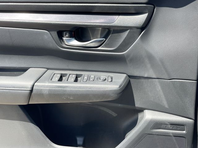 2024 Honda CR-V LX - Photo 22