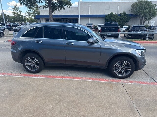 2020 Mercedes Benz GLC 300 photo 4