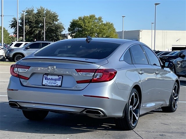 2022 Honda Accord Sport photo 3