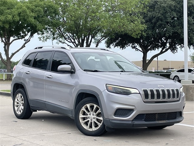 Used 2020 Jeep Cherokee Latitude with VIN 1C4PJLCBXLD547459 for sale in Arlington, TX