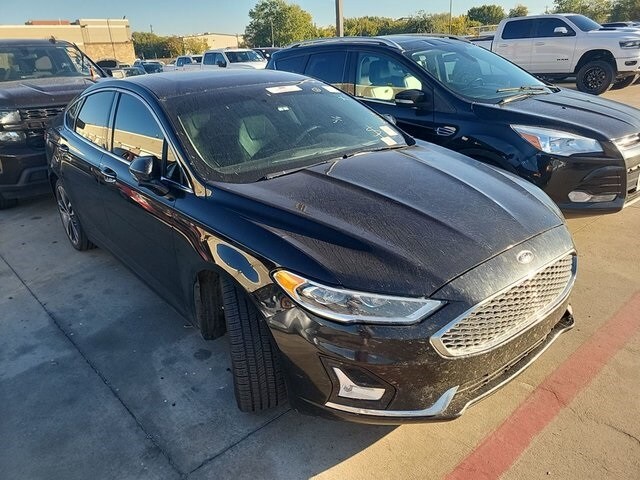 2020 Ford Fusion Titanium photo 2