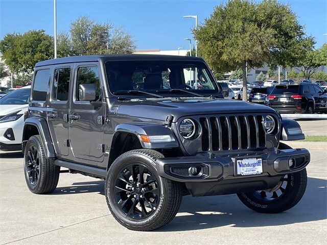 2021 Jeep Wrangler Unlimited Sahara High Altitude photo 2