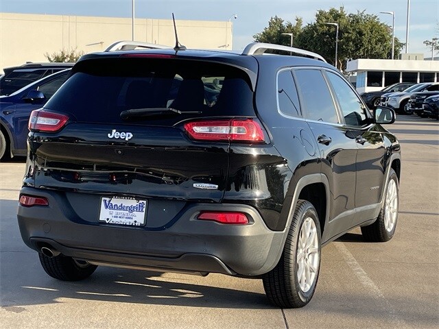 2018 Jeep Cherokee Latitude photo 3