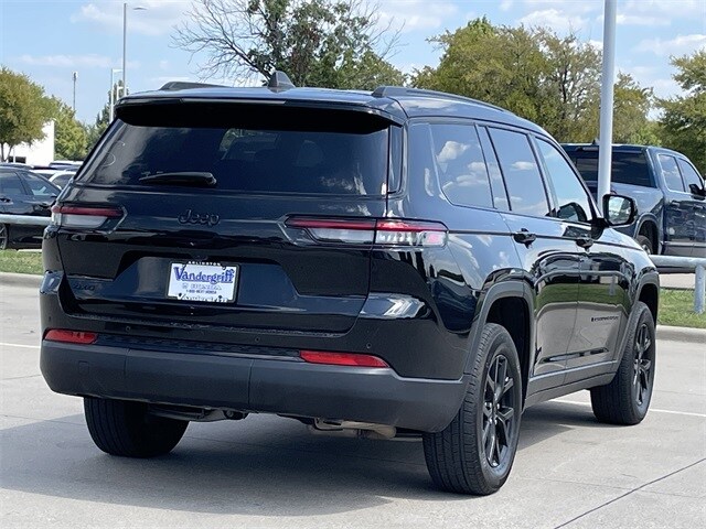 2024 Jeep Grand Cherokee Altitude photo 4
