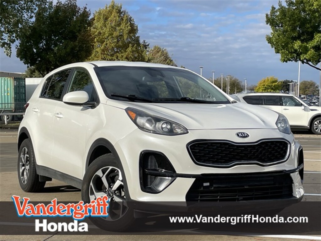 Used 2022 Kia Sportage LX SUV