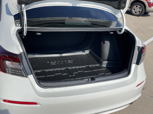 2025 Honda Civic Sport - Photo 28
