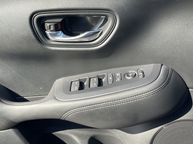 2025 Honda HR-V LX - Photo 22