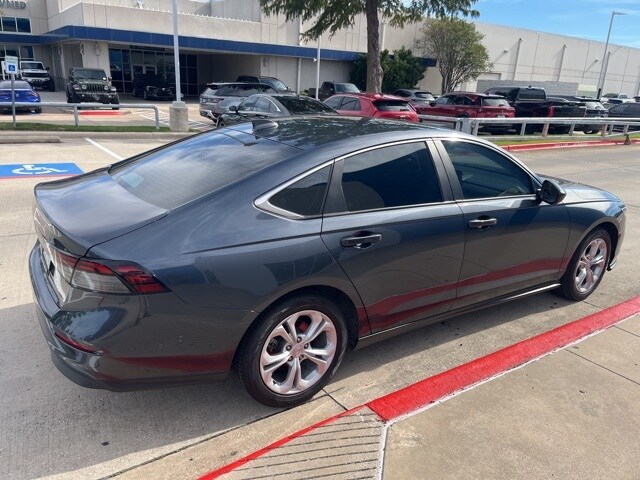 2023 Honda Accord LX photo 3