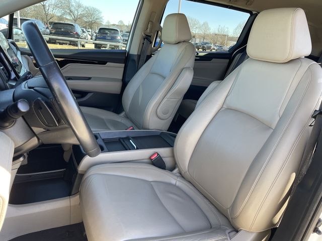 2023 Honda Odyssey Touring - Photo 25