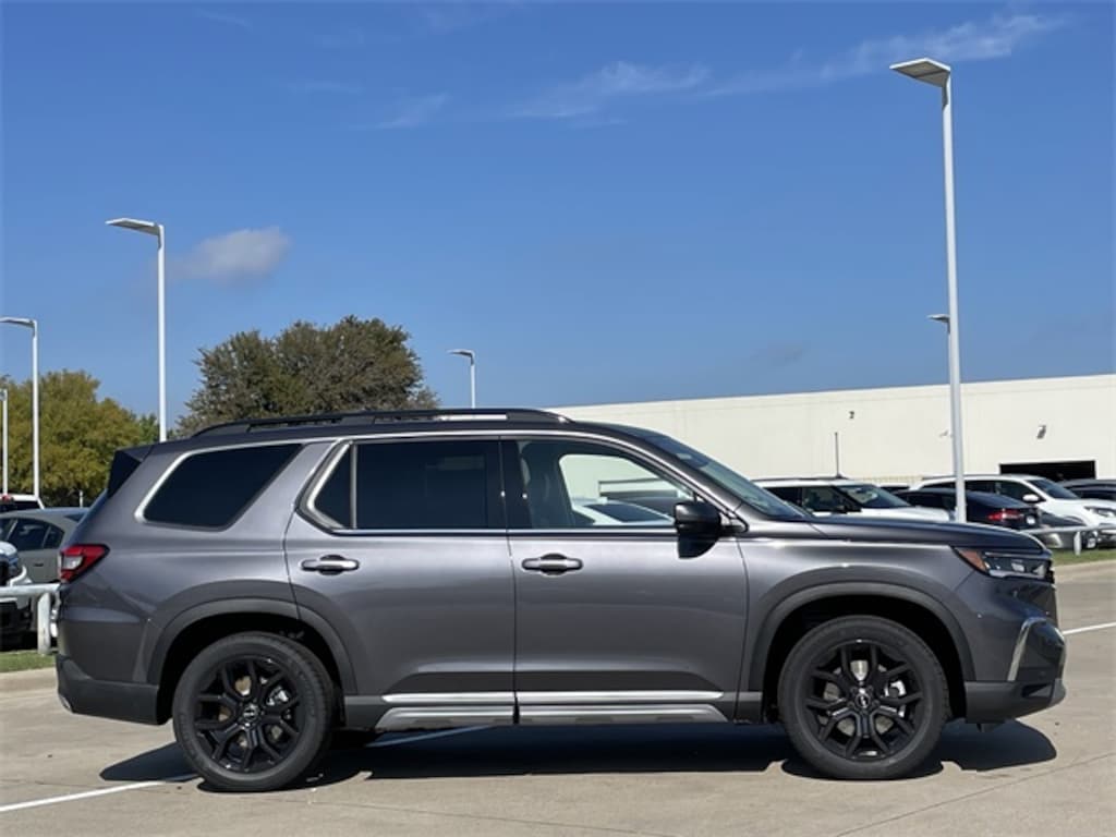 New 2025 Honda Pilot Touring SUV