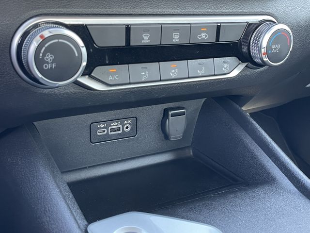 2025 Nissan Altima SV - Photo 18