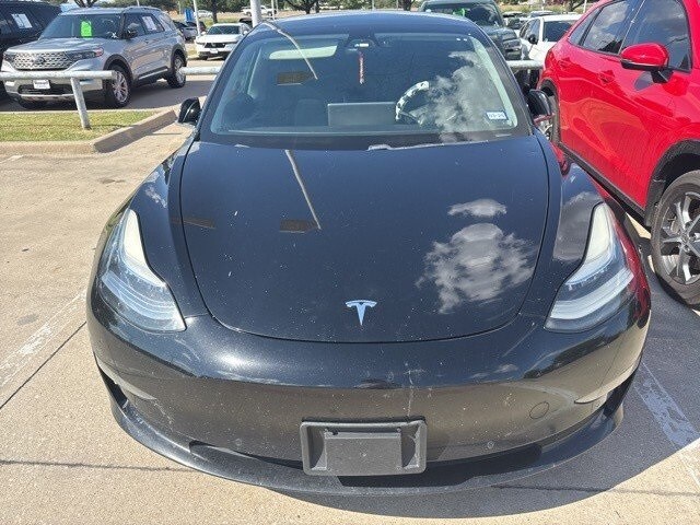 2019 Tesla Model 3 Standard Range Plus photo 4