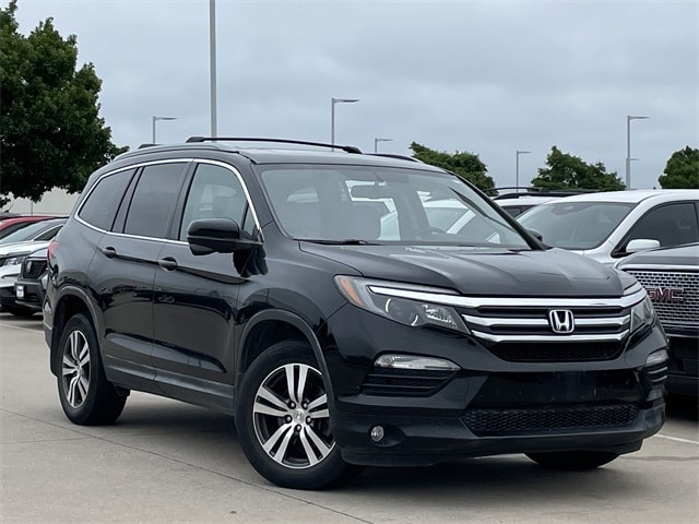 Used 2017 Honda Pilot EX-L with VIN 5FNYF6H50HB033789 for sale in Arlington, TX
