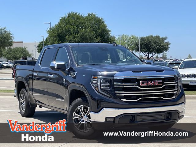 2025 GMC Sierra 4WD Crew Cab Short Box SLT's photo
