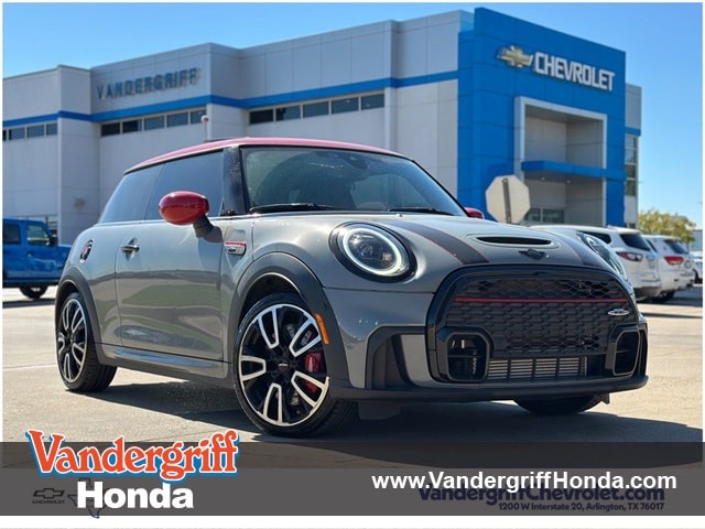 2023 MINI Hardtop 2 Door John Cooper Works's photo