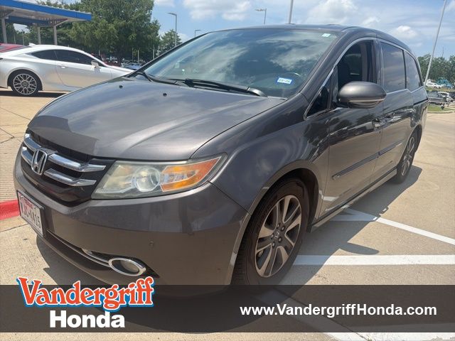 2015 Honda Odyssey Touring Elite's photo