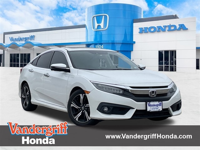 2018 Honda Civic Touring's photo