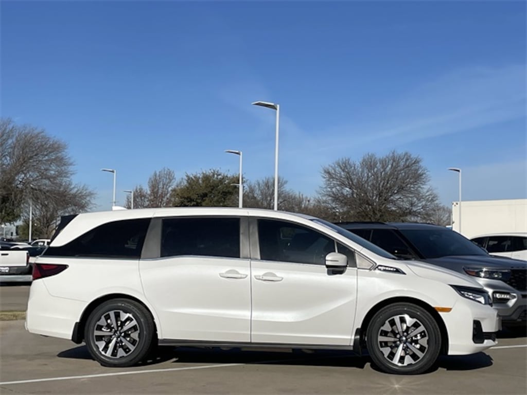New 2026 Honda Odyssey EX-L Van Passenger