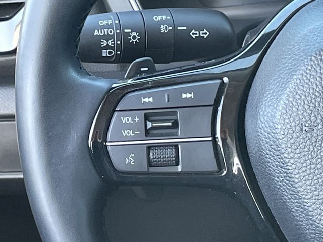 2025 Honda Pilot Elite - Photo 14