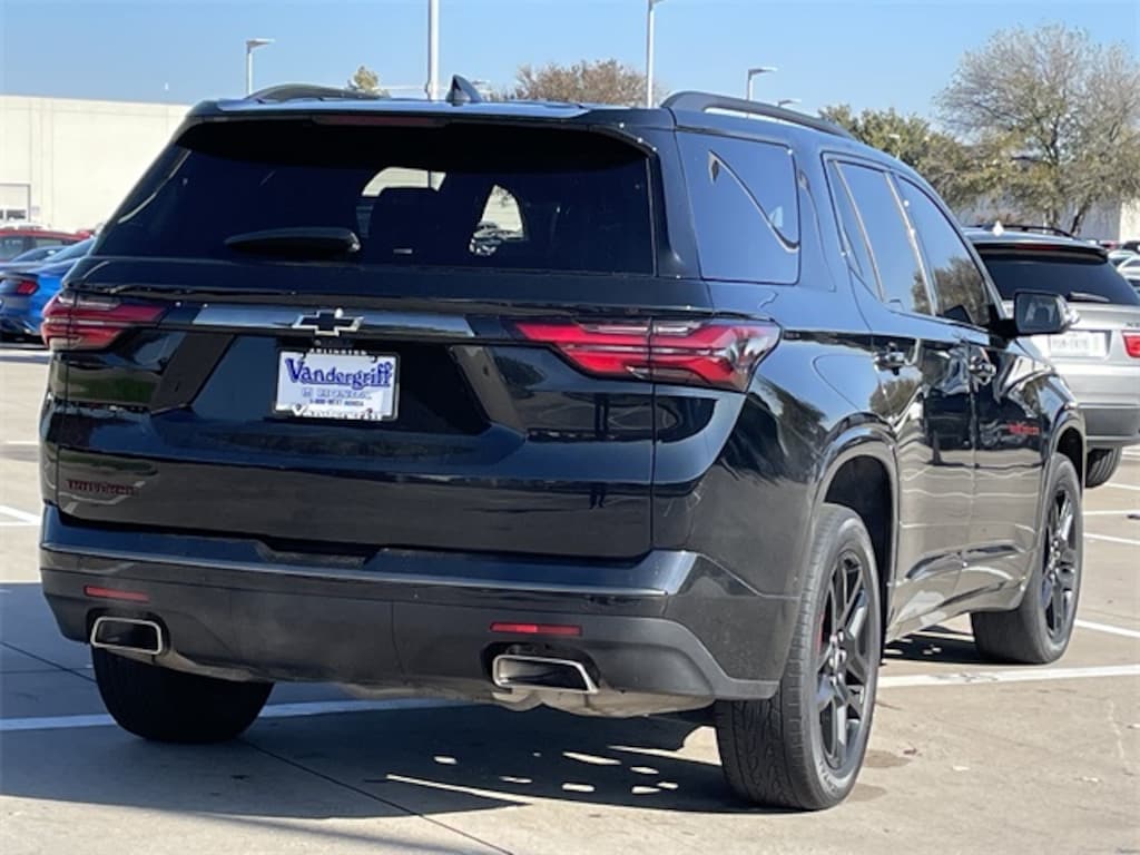 Used 2022 Chevrolet Traverse Premier SUV