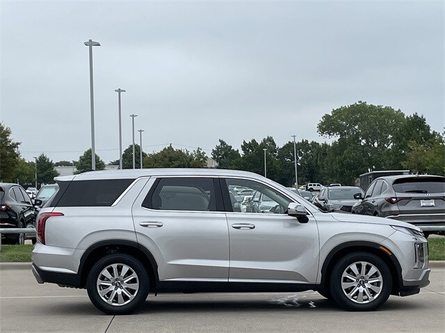 2024 Hyundai Palisade SEL photo 3