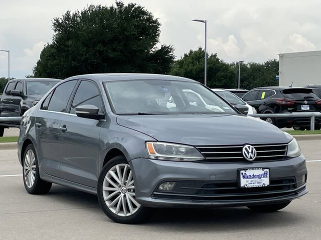 Used 2015 Volkswagen Jetta 1.8T SE Sedan
