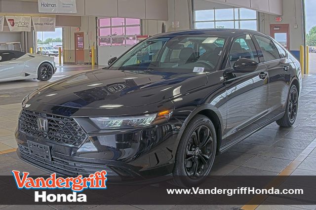 2025 Honda Accord 1.5T SE CVT's photo