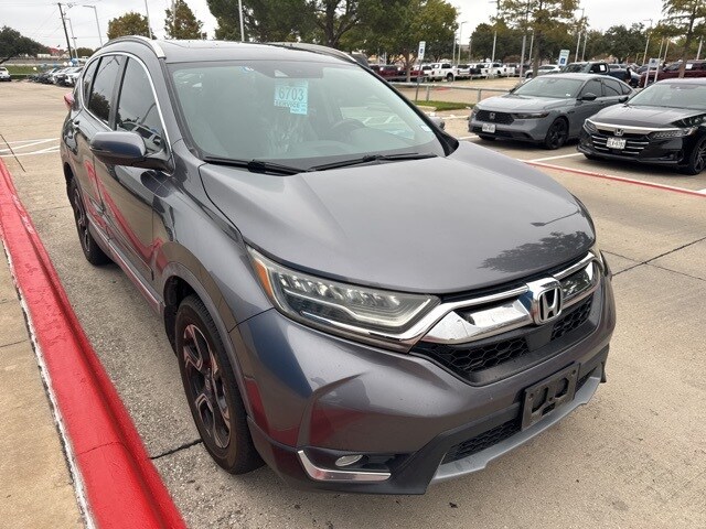 2017 Honda CR-V Touring photo 3