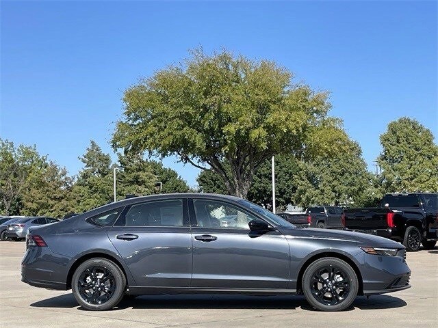 2025 Honda Accord SE photo 3