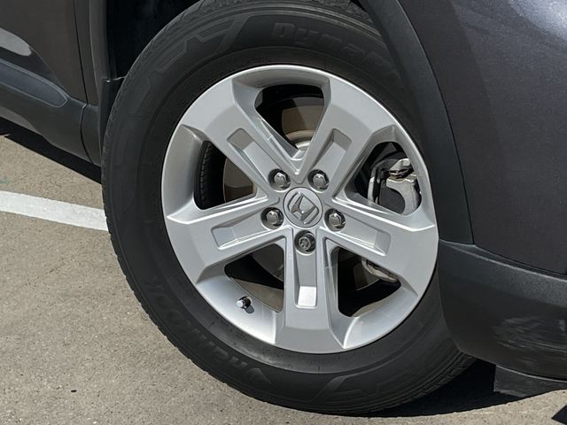2023 Honda Pilot LX - Photo 8