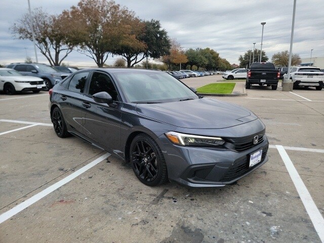 2023 Honda Civic Sport photo 2
