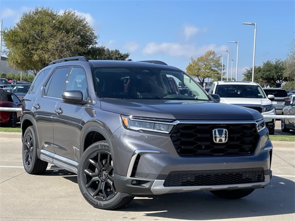 New 2025 Honda Pilot Touring SUV