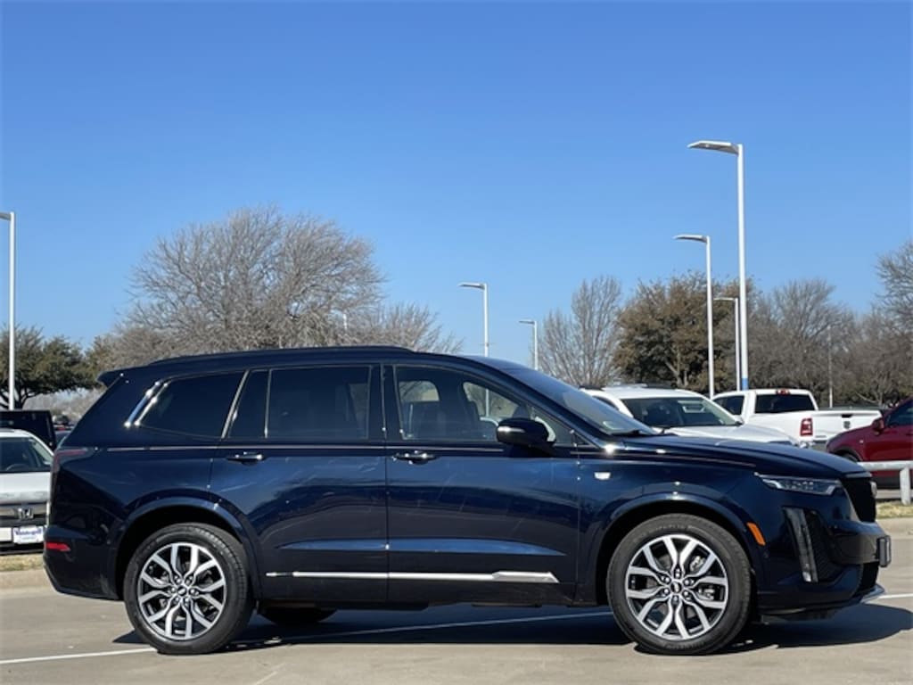 Used 2021 CADILLAC XT6 Sport SUV