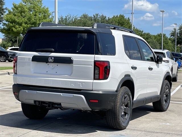 2026 Honda Passport photo 4