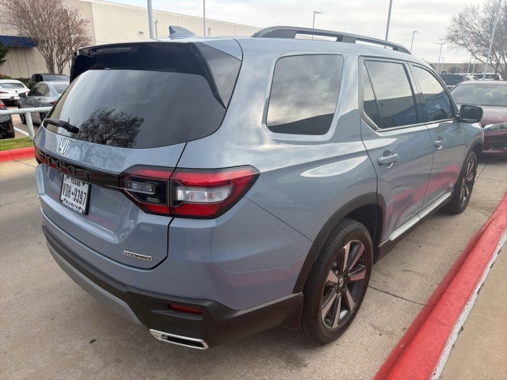 Certified 2024 Honda Pilot Touring SUV