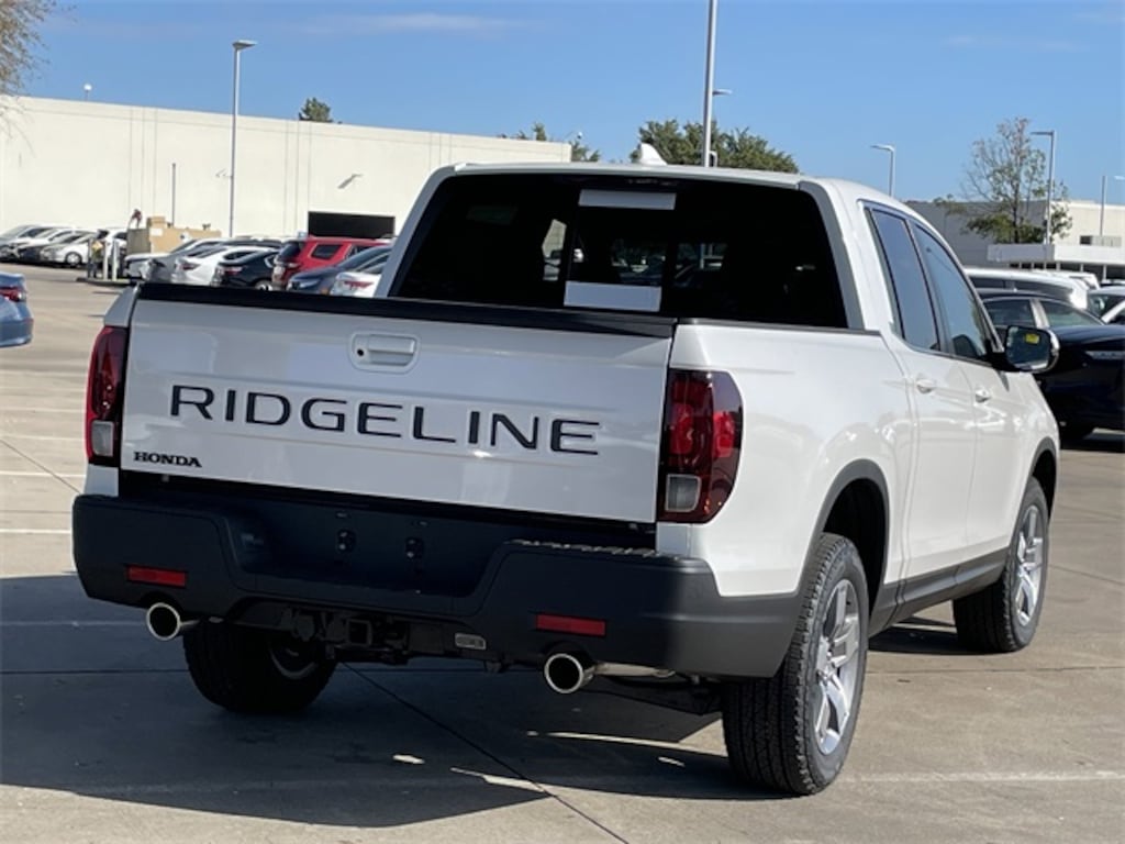 New 2025 Honda Ridgeline RTL Truck Crew Cab