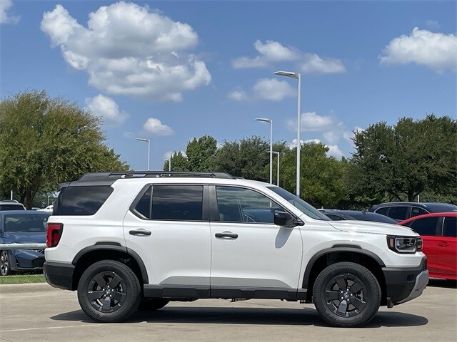 2026 Honda Passport photo 2