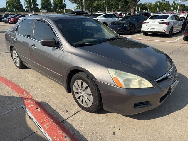 Used 2007 Honda Accord EX with VIN 1HGCM56877A117110 for sale in Arlington, TX