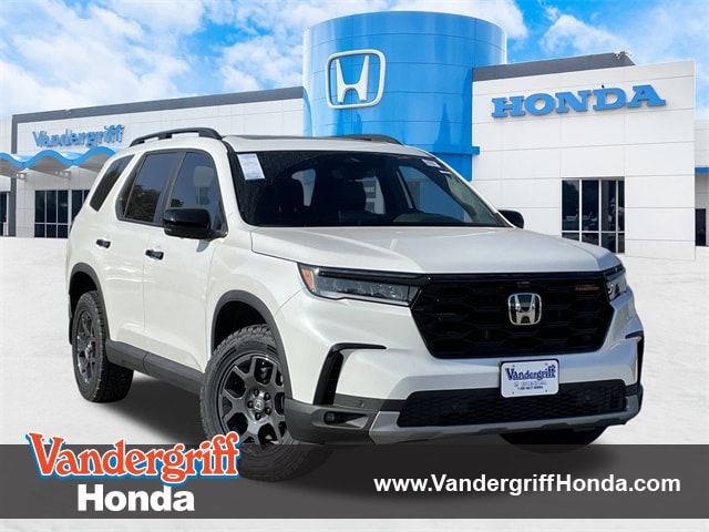 2025 Honda Pilot TrailSport's photo