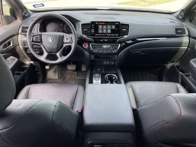 2024 Honda Ridgeline Black Edition - Photo 9